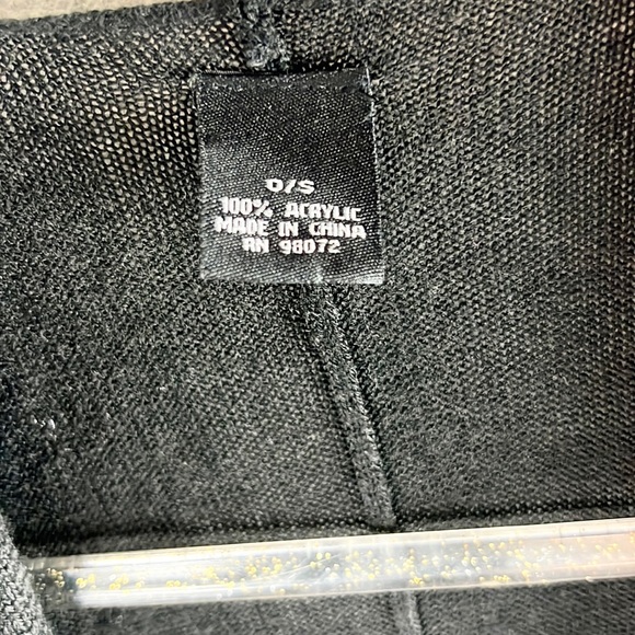 🖤♠️ Black Lightweight Thin Knit Shawl Wrap - Picture 9 of 11